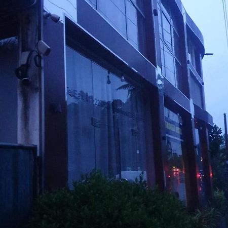 Air Vision 98 Hotel Katunayaka Kültér fotó